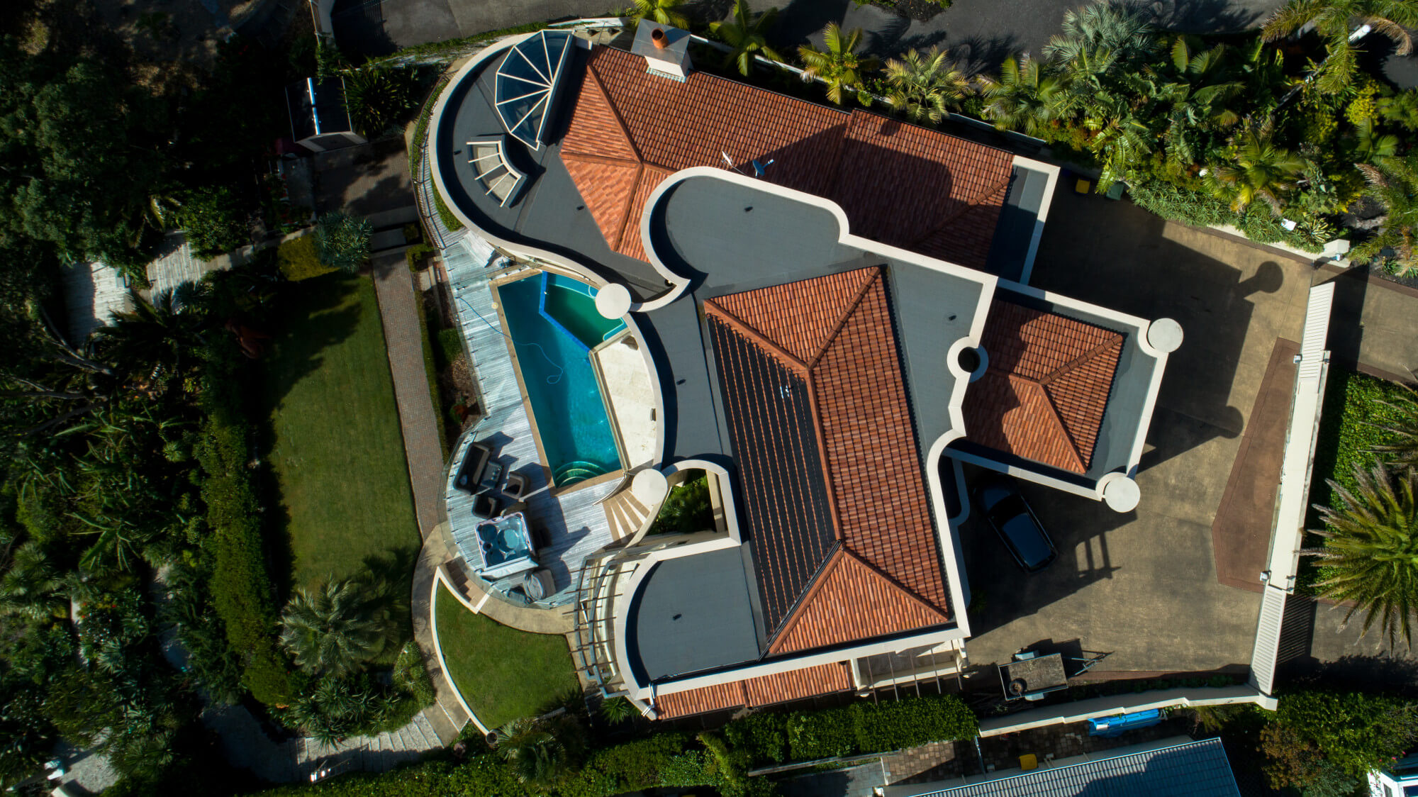 Thumb.Sharon Road Compressed