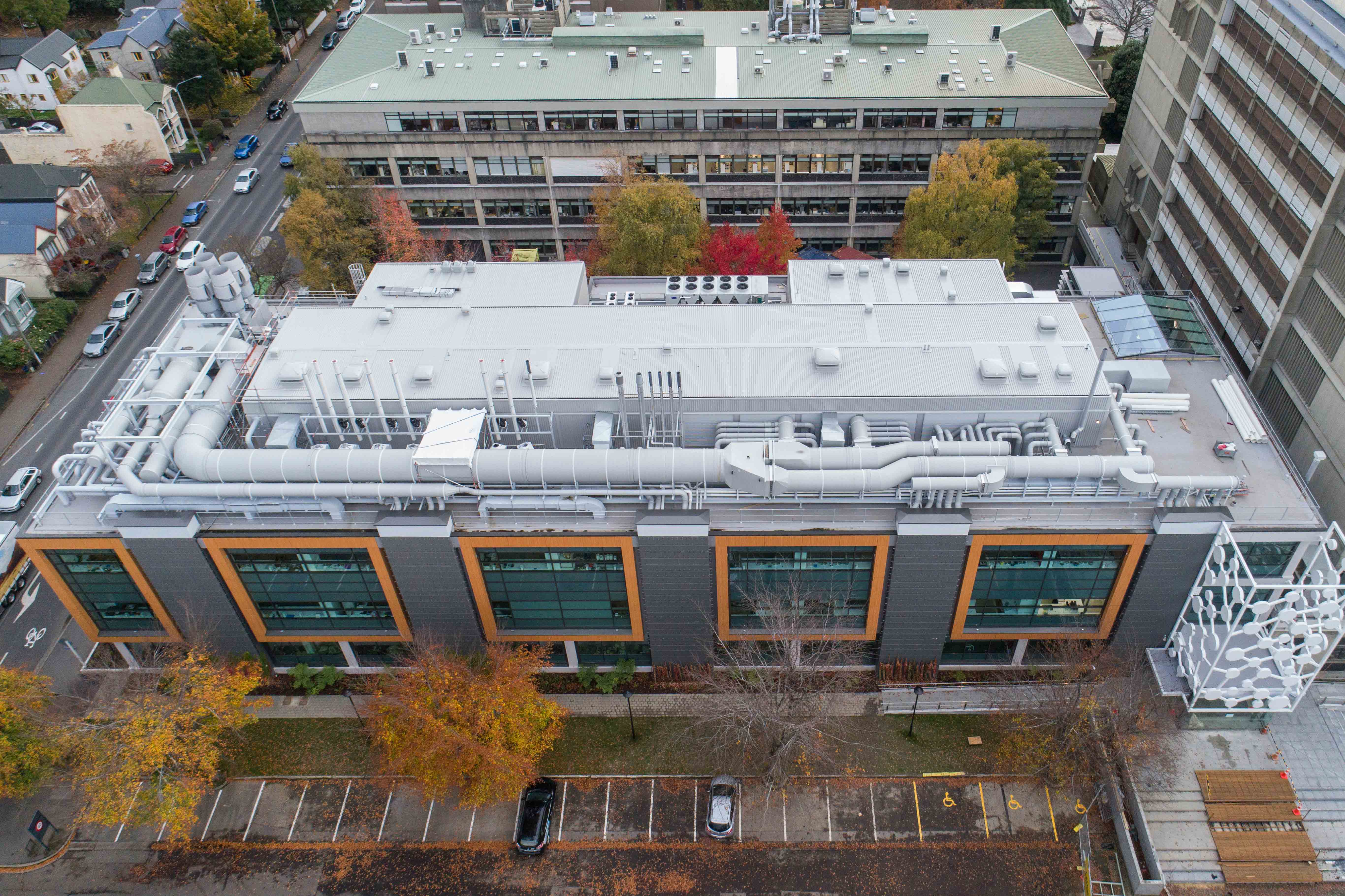 Viking Roofspec Creates Chemistry on Uni Roof