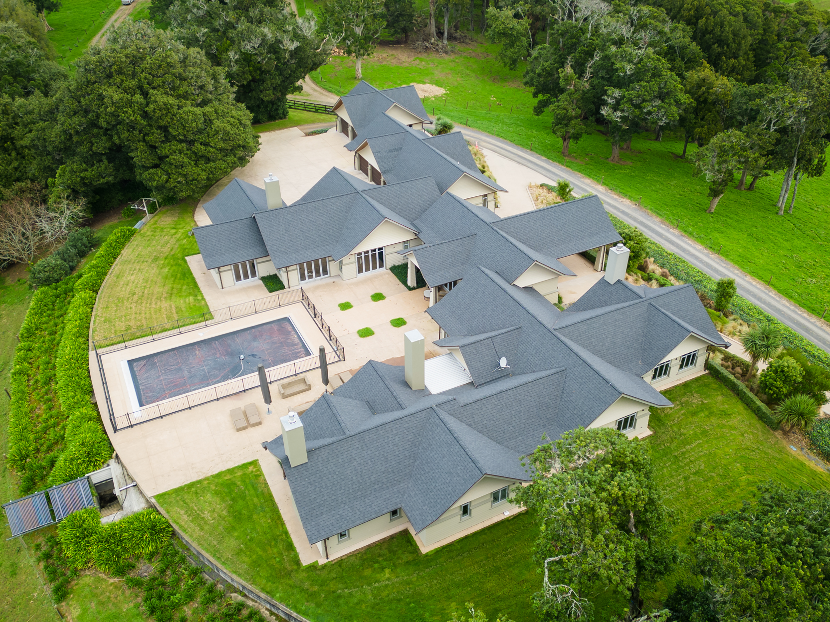 Roofs R Us AFTER PHOTOS